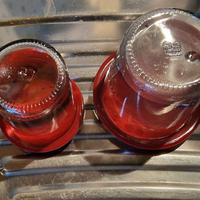 WECK Glas mit rotem Silikondeckel kopf&uuml;ber ? Auslaufsicher-Test